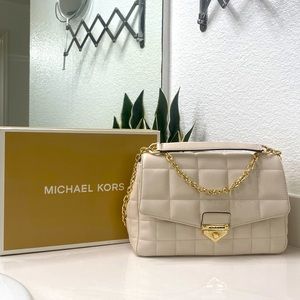 Michael Kors SoHo Extra-Large Quilted Leather Shoulder Bag LT CREAM color.